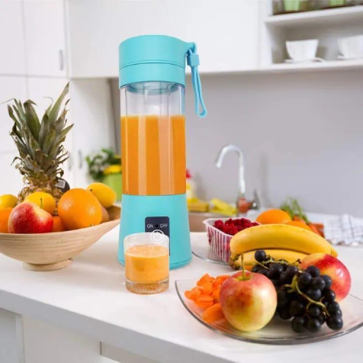 Portable Electric Juicer Blender - USB Rechargeable Personal Smoothie Maker"